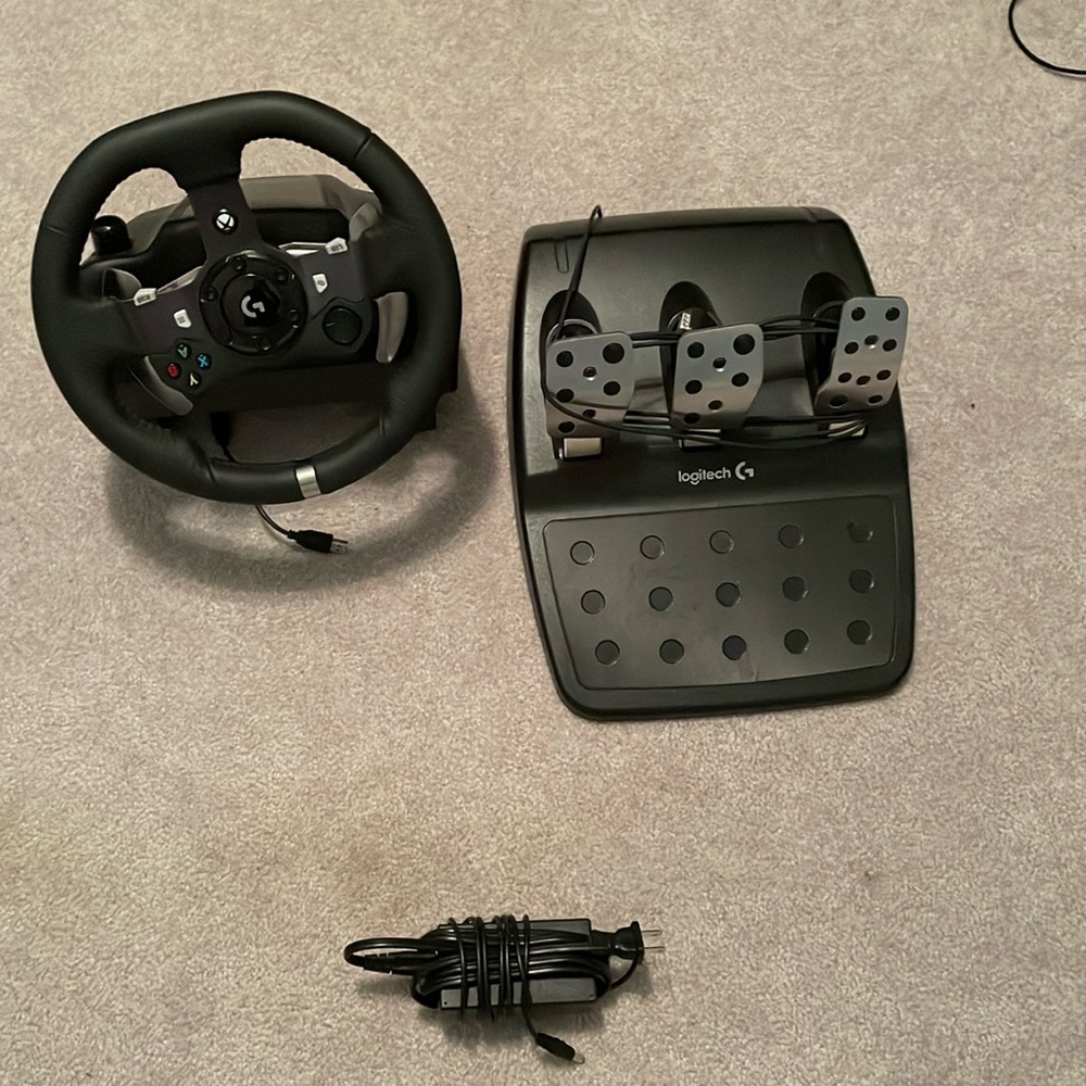 Logitech G Driving Force G920
